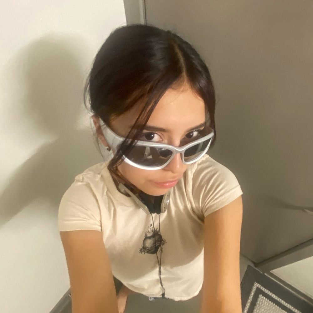 Meet your Posher, Breanna